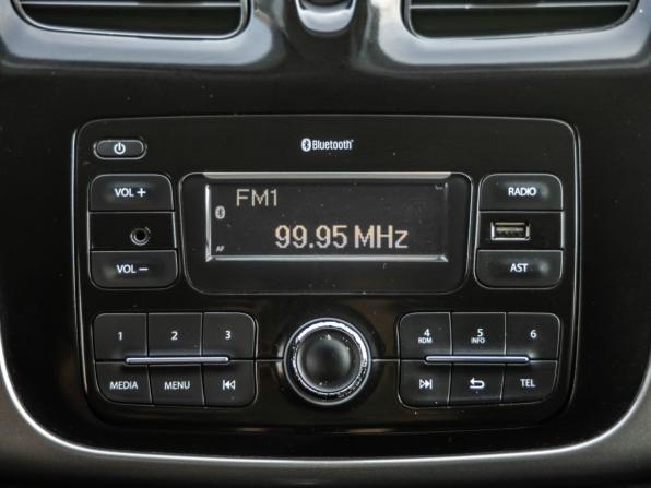 Renault Sandero II с пробегом 2017 года, цена 1 168 000 рублей, 81976 км, хэтчбек, Автокод Объявления