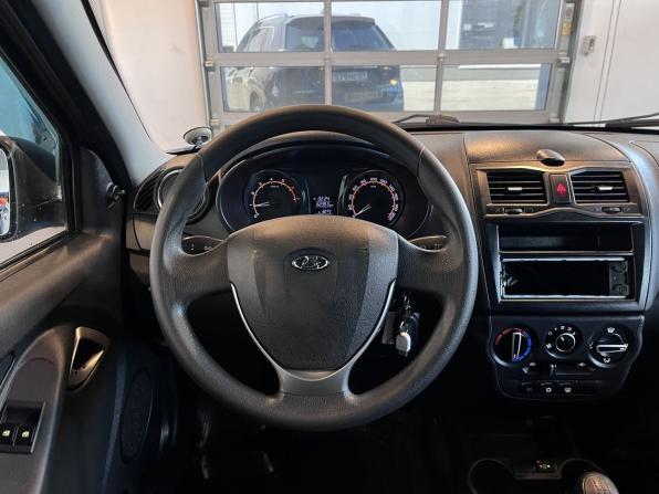 Lada (ВАЗ) Granta I Рестайлинг с пробегом 2019 года, цена 615 000 рублей, 152391 км, лифтбек, Автокод Объявления