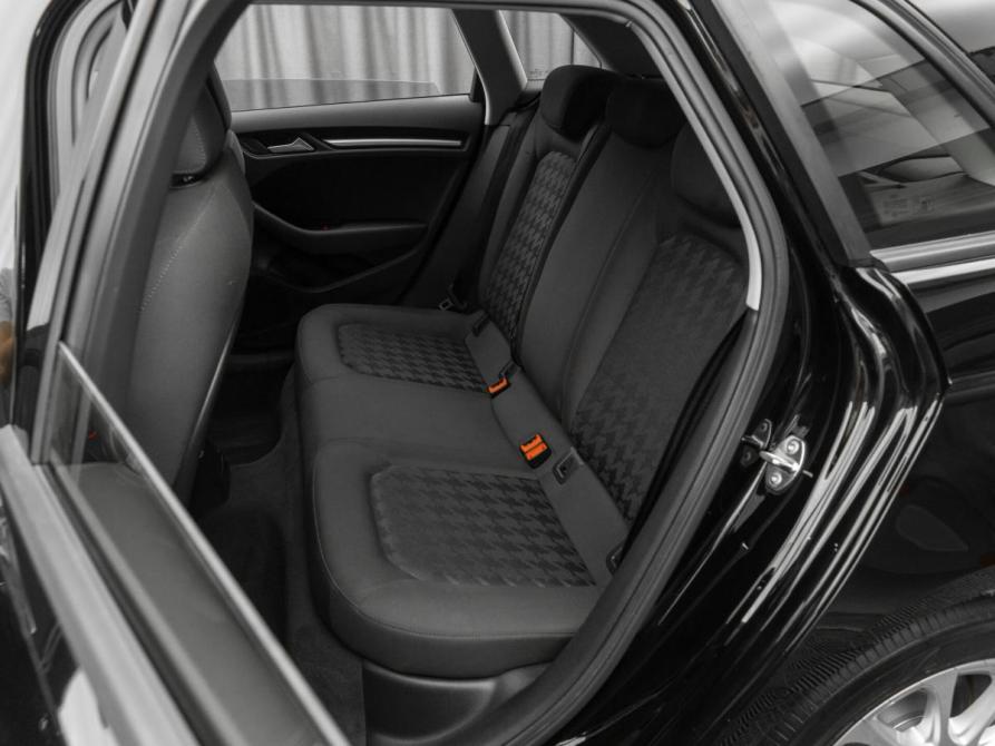 Audi A3 III (8V) Москва  - изображение 12