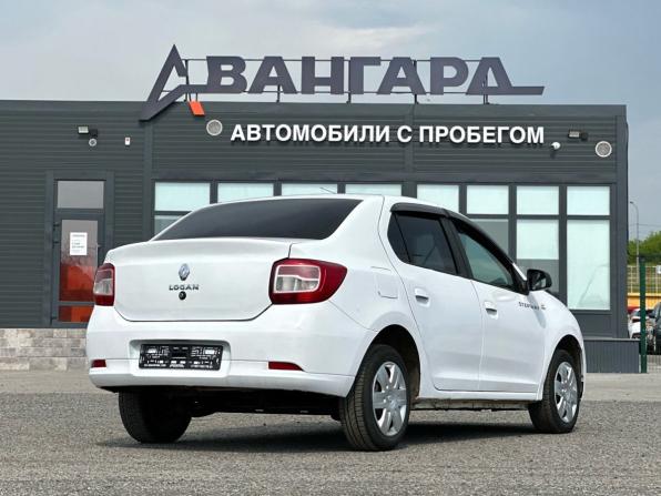 Renault Logan II Рестайлинг с пробегом 2021 года, цена 600 000 рублей, 147000 км, седан, Автокод Объявления