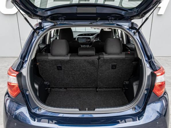 Toyota Vitz III (XP130) Рестайлинг 2 с пробегом 2019 года, цена 1 198 000 рублей, 86004 км, хэтчбек, Автокод Объявления