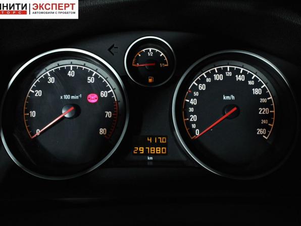 Opel Zafira B Рестайлинг с пробегом 2013 года, цена 797 000 рублей, 297876 км, компактвэн, Автокод Объявления