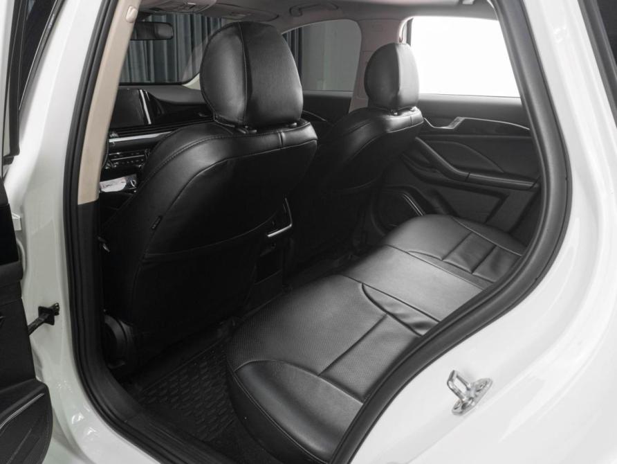 FAW Bestune B70 I Тюмень  - изображение 11