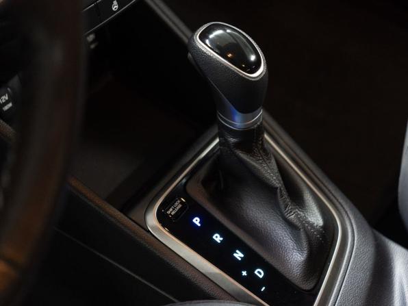 Hyundai Solaris II Рестайлинг с пробегом 2021 года, цена 1 680 000 рублей, 77637 км, седан, Автокод Объявления