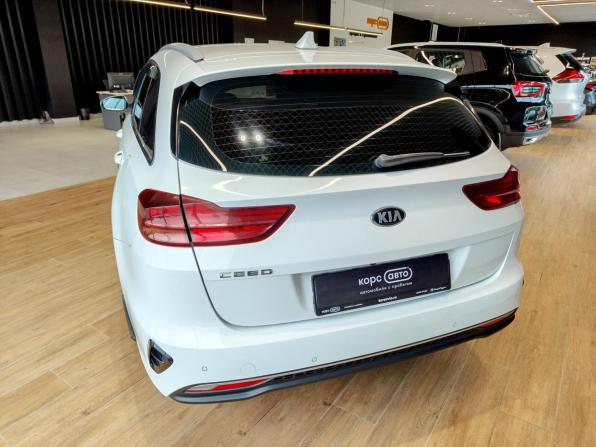 Kia Ceed III с пробегом 2019 года, цена 1 712 000 рублей, 89571 км, универсал, Автокод Объявления