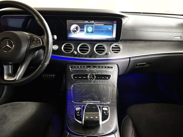 Mercedes-Benz E-Класс V (W213 S213 C238) с пробегом 2017 года, цена 2 799 000 рублей, 97000 км, седан, Автокод Объявления