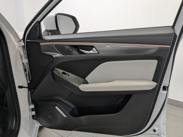 Haval Jolion I с пробегом 2024 года, цена 2 250 000 рублей, 1221 км, внедорожник, Автокод Объявления