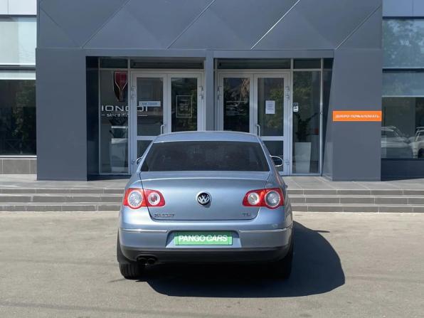 Volkswagen Passat B6 с пробегом 2010 года, цена 835 000 рублей, 282000 км, седан, Автокод Объявления