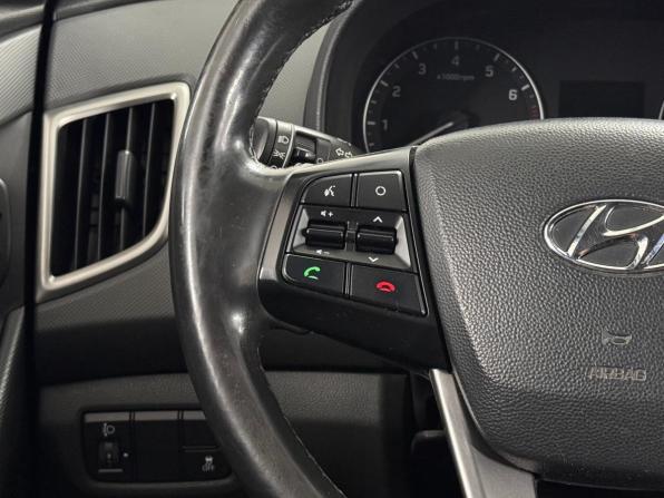 Hyundai Creta I с пробегом 2017 года, цена 1 400 000 рублей, 205000 км, внедорожник, Автокод Объявления