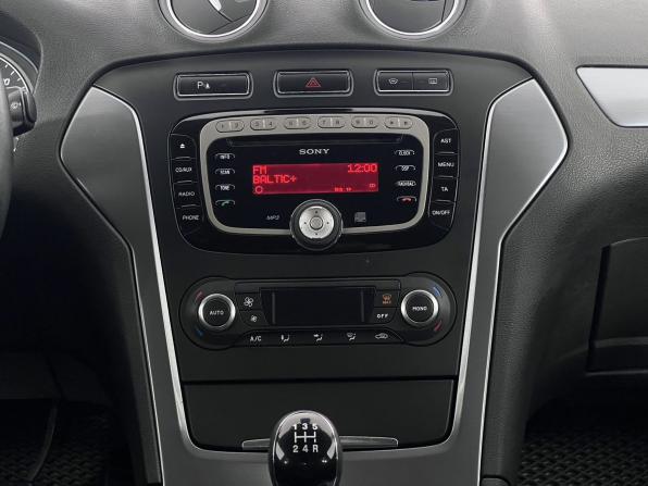 Ford Mondeo IV Рестайлинг с пробегом 2013 года, цена 890 000 рублей, 215000 км, седан, Автокод Объявления