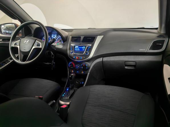 Hyundai Solaris I Рестайлинг с пробегом 2015 года, цена 780 000 рублей, 222361 км, седан, Автокод Объявления