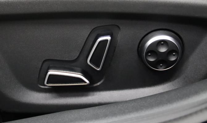 Changan UNI-V I с пробегом 2023 года, цена 2 285 850 рублей, 10774 км, лифтбек, Автокод Объявления