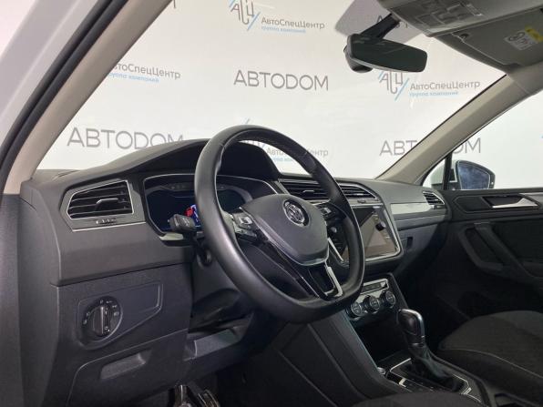 Volkswagen Tiguan II с пробегом 2018 года, цена 3 157 000 рублей, 27500 км, внедорожник, Автокод Объявления