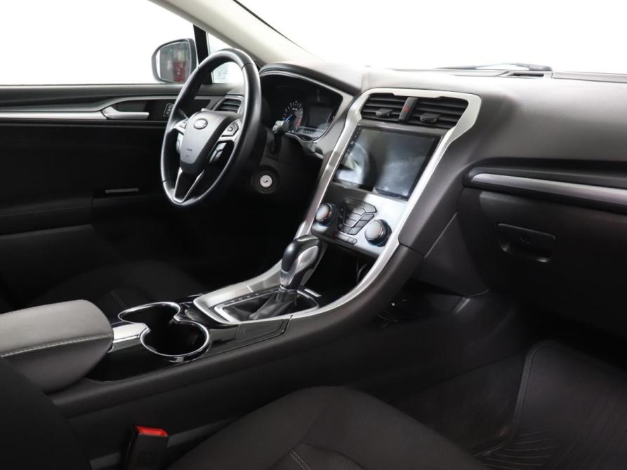 Ford Mondeo V Москва  - изображение 9