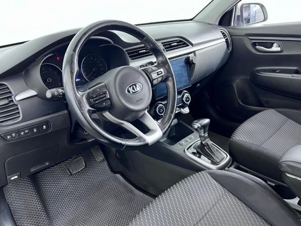Kia Rio IV с пробегом 2018 года, цена 1 499 000 рублей, 75561 км, седан, Автокод Объявления