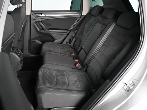 Volkswagen Tiguan II с пробегом 2018 года, цена 2 719 000 рублей, 189452 км, внедорожник, Автокод Объявления