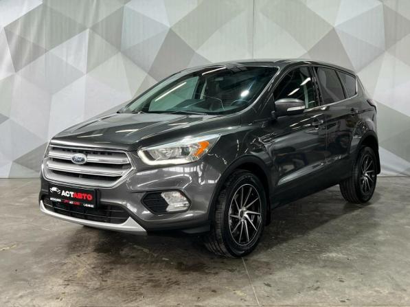 Ford Kuga II Рестайлинг с пробегом 2017 года, цена 1 780 000 рублей, 80400 км, внедорожник, Автокод Объявления