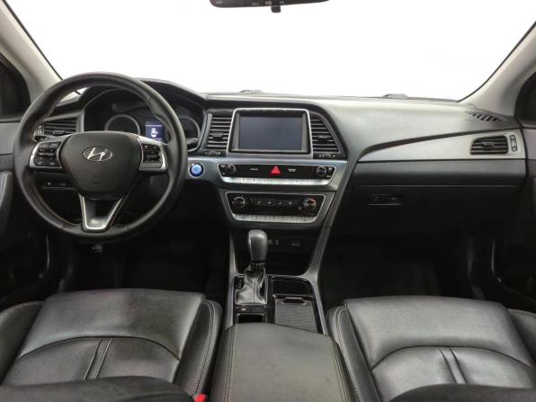 Hyundai Sonata VII (LF) Рестайлинг с пробегом 2017 года, цена 1 495 000 рублей, 178992 км, седан, Автокод Объявления