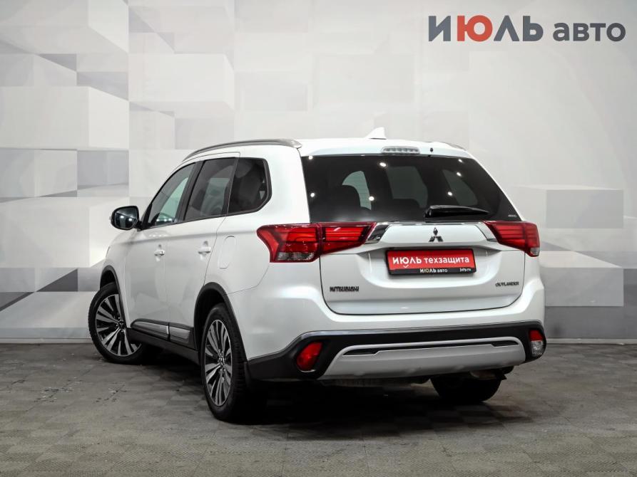 Mitsubishi Outlander III Рестайлинг 3 Екатеринбург  - изображение 7