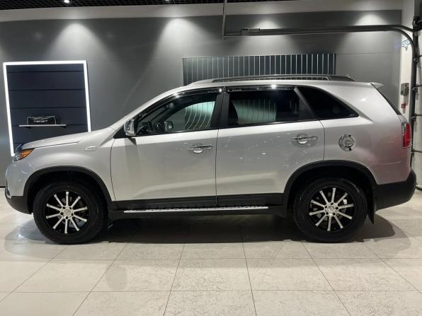 Kia Sorento II с пробегом 2010 года, цена 1 450 000 рублей, 82000 км, внедорожник, Автокод Объявления