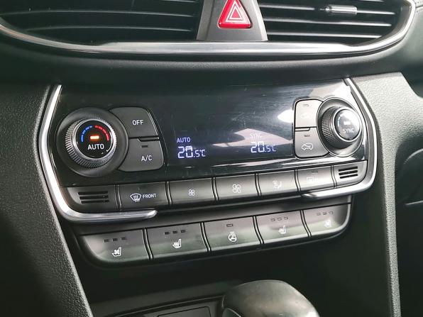Hyundai Santa Fe IV с пробегом 2019 года, цена 3 190 000 рублей, 79215 км, внедорожник, Автокод Объявления