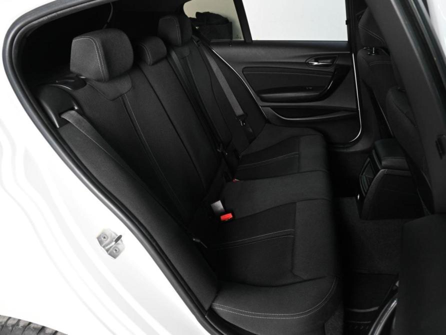 BMW 1 серии II (F20/F21) Рестайлинг 2 Ростов-на-Дону  - изображение 7