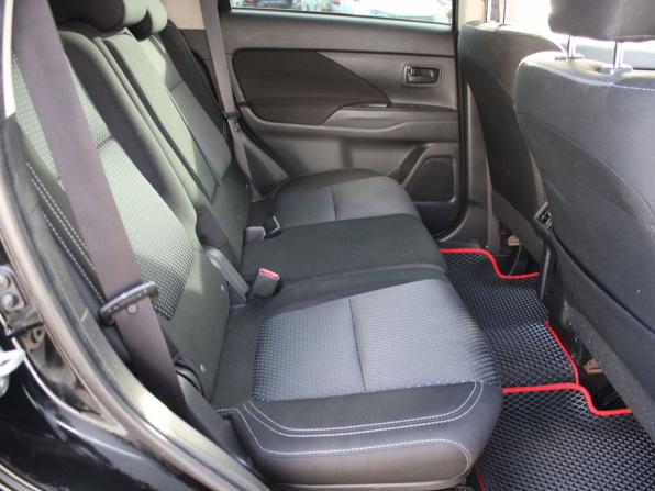 Mitsubishi Outlander III Рестайлинг 3 с пробегом 2019 года, цена 1 919 000 рублей, 175395 км, внедорожник, Автокод Объявления