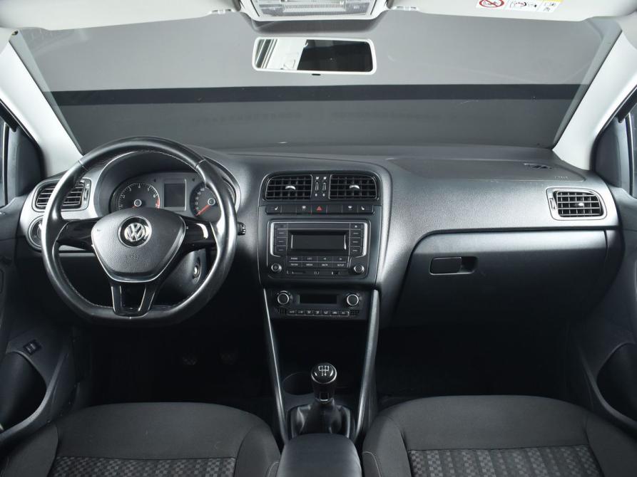 Volkswagen Polo V Рестайлинг Кемерово  - изображение 7