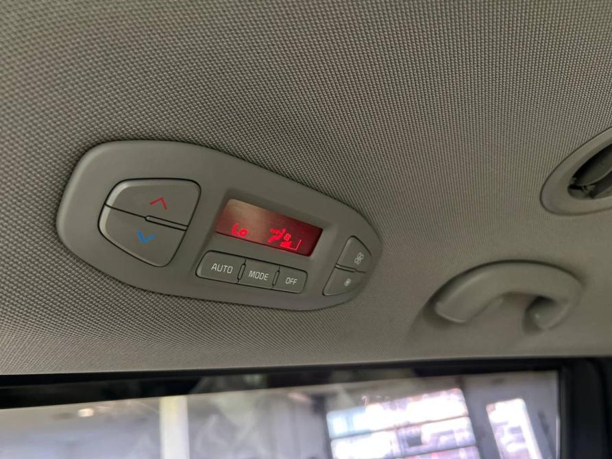 Kia Carnival III Ростов-на-Дону  - изображение 24