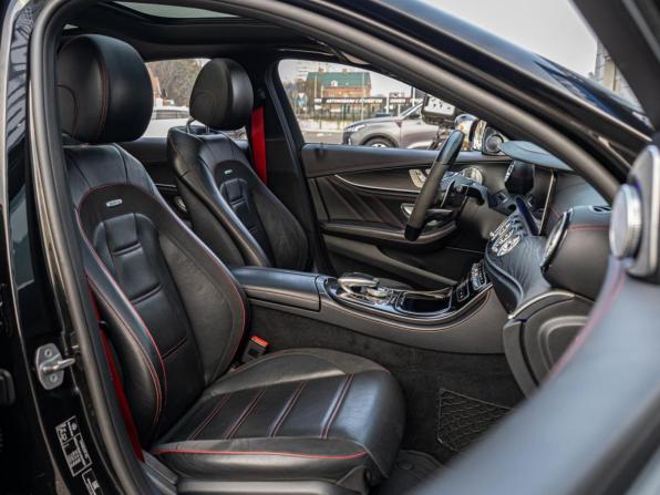 Mercedes-Benz E-Класс AMG V (W213) с пробегом 2017 года, цена 3 699 000 рублей, 214643 км, седан, Автокод Объявления