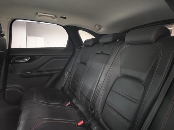 Jaguar F-Pace I с пробегом 2017 года, цена 2 699 000 рублей, 99649 км, внедорожник, Автокод Объявления
