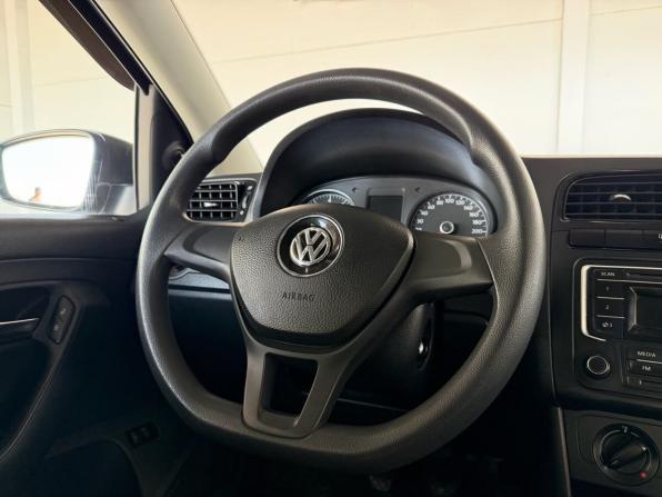 Volkswagen Polo V Рестайлинг с пробегом 2017 года, цена 1 199 000 рублей, 115000 км, седан, Автокод Объявления