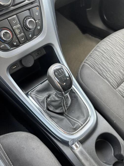 Opel Astra J Рестайлинг Альметьевск  - изображение 12