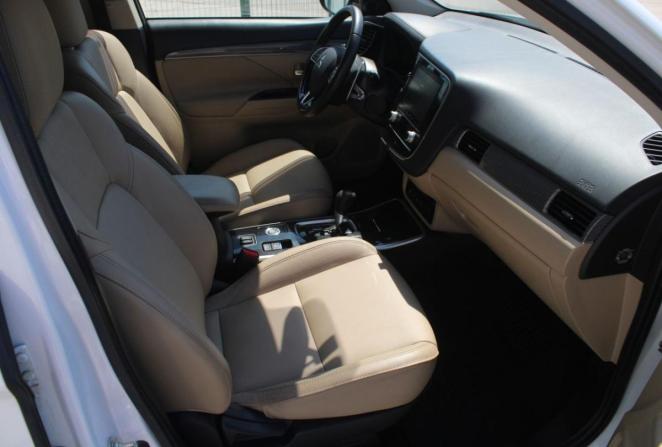Mitsubishi Outlander III Рестайлинг 3 с пробегом 2020 года, цена 2 820 000 рублей, 70124 км, внедорожник, Автокод Объявления