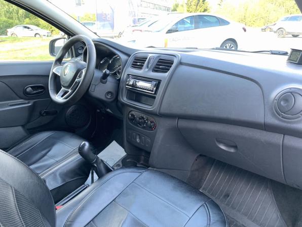 Renault Logan II Рестайлинг с пробегом 2020 года, цена 799 000 рублей, 109650 км, седан, Автокод Объявления