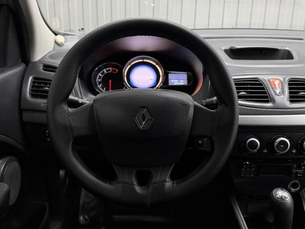 Renault Megane III Рестайлинг с пробегом 2013 года, цена 818 000 рублей, 172789 км, хэтчбек, Автокод Объявления