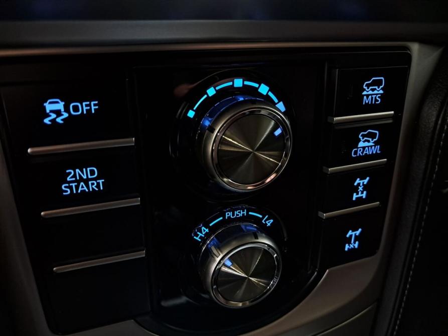 Toyota Land Cruiser Prado 150 Series Рестайлинг 2 Набережные Челны  - изображение 16