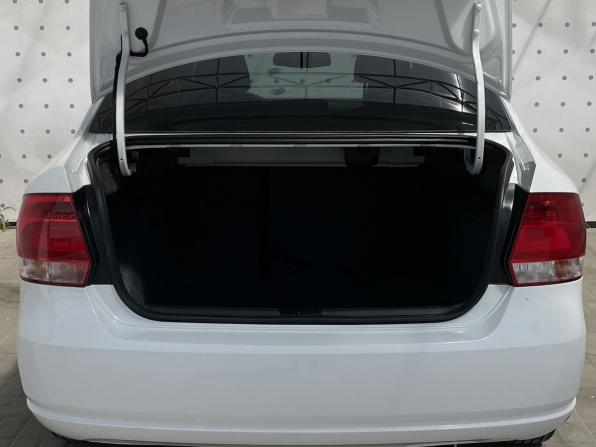Volkswagen Polo V с пробегом 2014 года, цена 1 075 000 рублей, 112298 км, седан, Автокод Объявления
