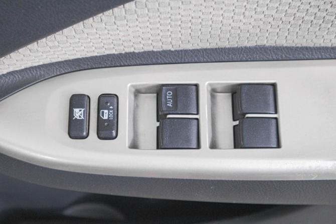 Toyota Belta I с пробегом 2008 года, цена 629 000 рублей, 253000 км, седан, Автокод Объявления