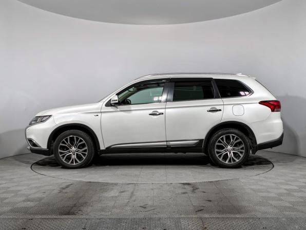 Mitsubishi Outlander III Рестайлинг 2 с пробегом 2017 года, цена 2 100 000 рублей, 165522 км, внедорожник, Автокод Объявления
