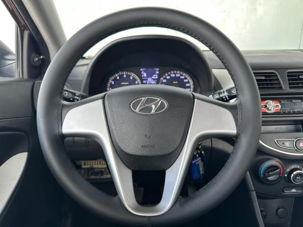 Hyundai Solaris I с пробегом 2012 года, цена 880 000 рублей, 91731 км, седан, Автокод Объявления