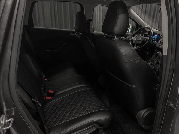 Ford Kuga II Рестайлинг с пробегом 2017 года, цена 1 450 000 рублей, 132000 км, внедорожник, Автокод Объявления