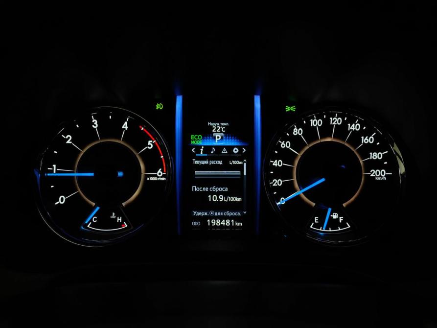 Toyota Fortuner II Москва  - изображение 16
