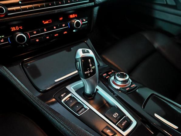 BMW 5 серии VI (F10/F11/F07) с пробегом 2013 года, цена 1 900 000 рублей, 170737 км, седан, Автокод Объявления