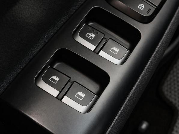 Kia Rio IV Рестайлинг с пробегом 2021 года, цена 1 667 000 рублей, 95625 км, хэтчбек, Автокод Объявления