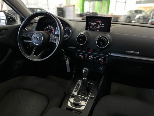 Audi A3 III (8V) Рестайлинг с пробегом 2018 года, цена 1 720 000 рублей, 131445 км, седан, Автокод Объявления