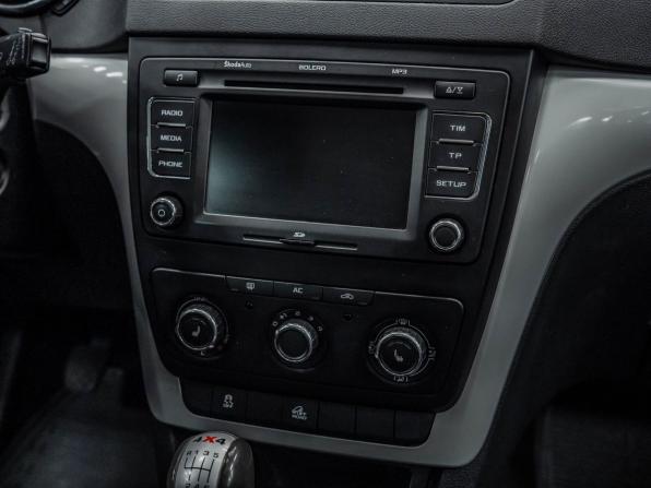 Skoda Yeti I с пробегом 2010 года, цена 726 000 рублей, 147694 км, внедорожник, Автокод Объявления