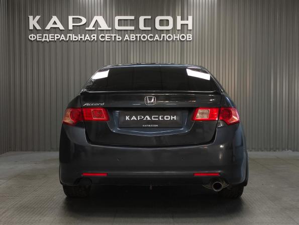 Honda Accord VIII Рестайлинг с пробегом 2012 года, цена 850 000 рублей, 237000 км, седан, Автокод Объявления