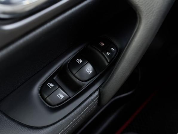 Nissan Qashqai II Рестайлинг с пробегом 2019 года, цена 2 248 000 рублей, 107039 км, внедорожник, Автокод Объявления