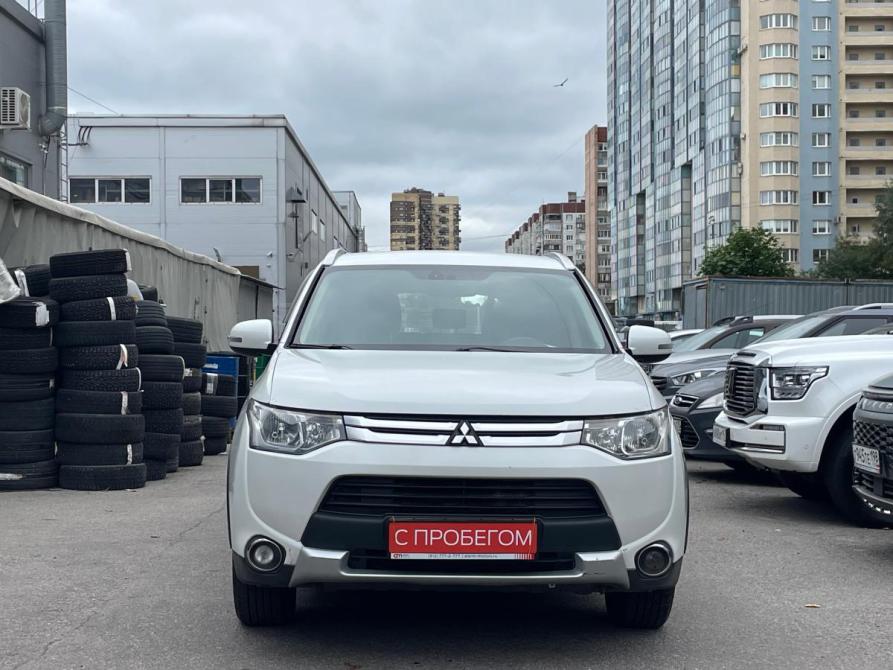 Mitsubishi Outlander III Рестайлинг Санкт-Петербург  - изображение 5